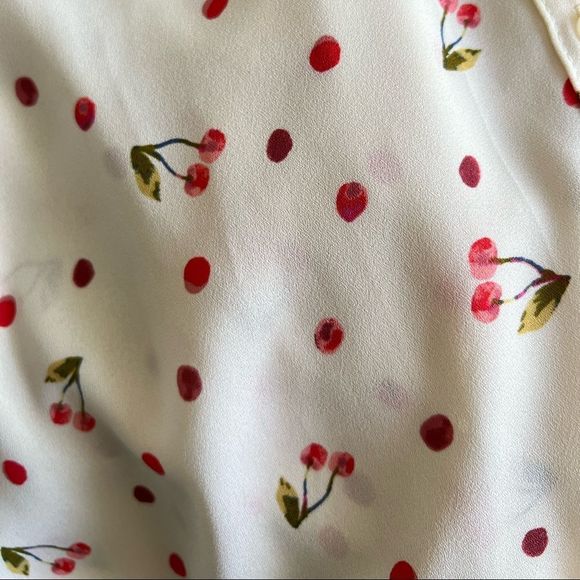 Lauren Conrad Cherry print Top - Picture 4 of 5